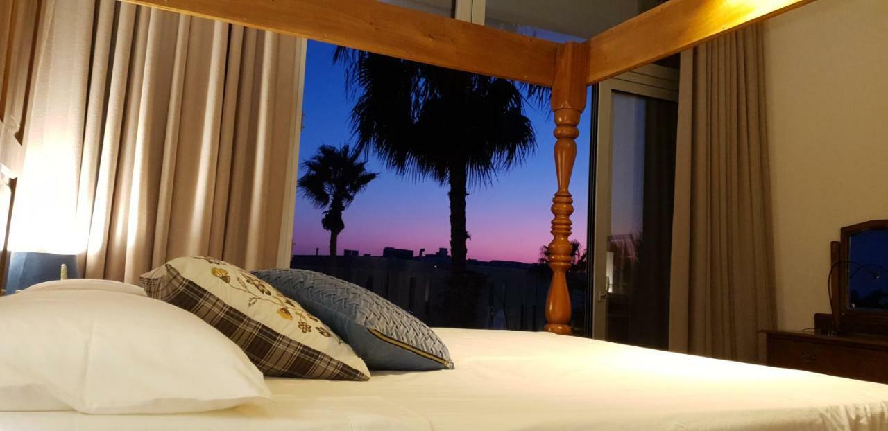 Poseidon'S Luxury Apartment パ フォス エクステリア 写真